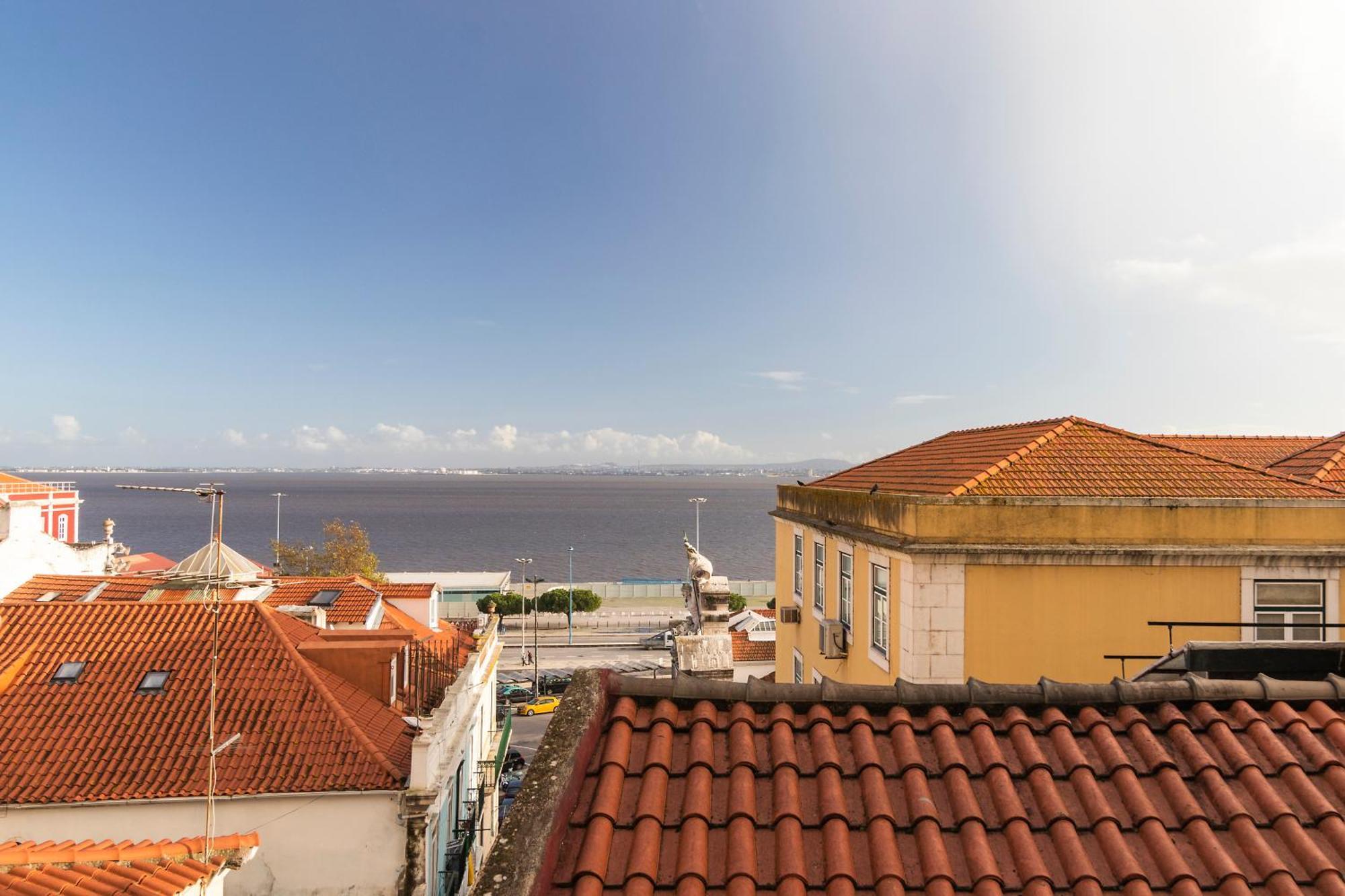 Delightful & Quirky With River Views Lisboa Ngoại thất bức ảnh